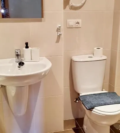 Piso 2 Dormitorios. Wifi *